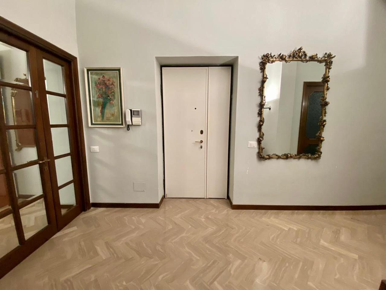 Il Balcone Sul Teatro Apartment La Spezia Bagian luar foto